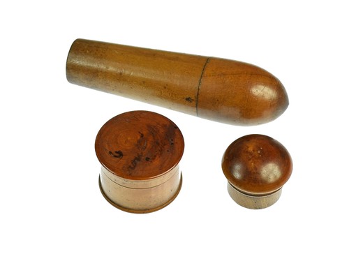 Alte dosen aus holz - dosen,