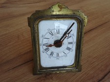 Uhrwerk eines Reiseweckers