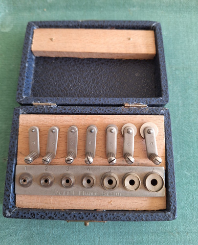 Vintage federwinder uhrmacher - vintage,